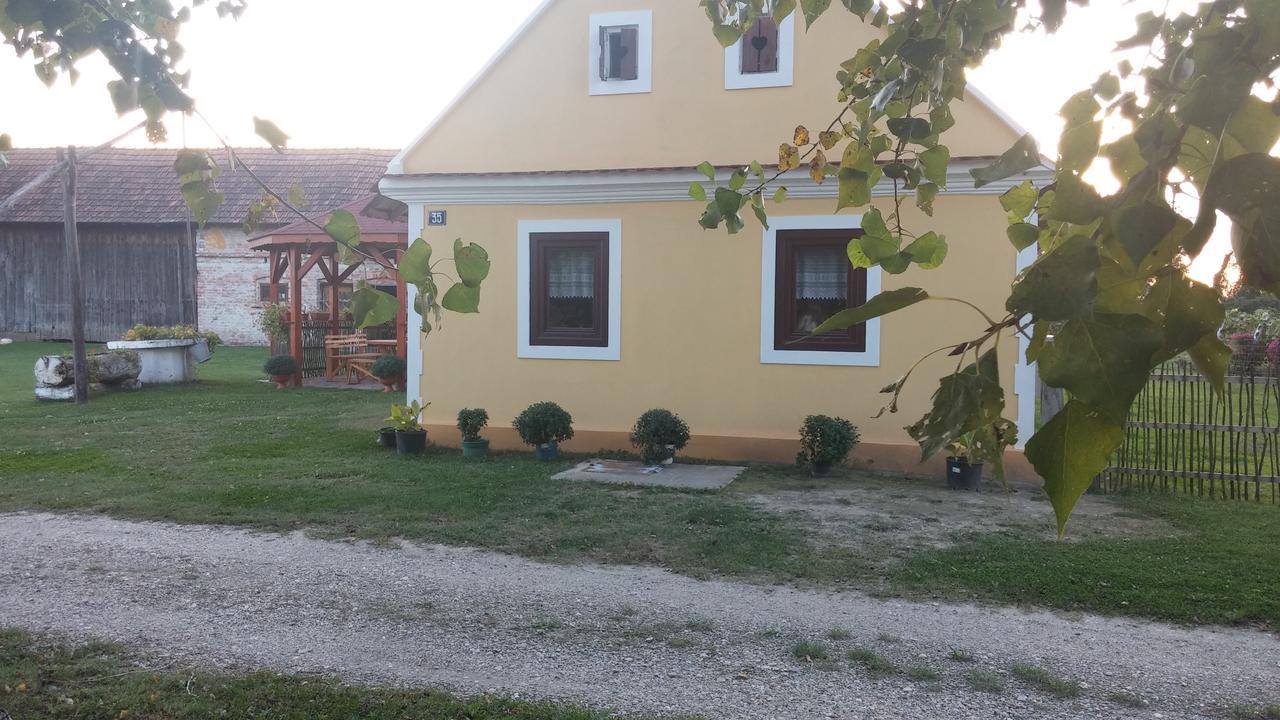 Country House Ivancan Molve Exterior photo